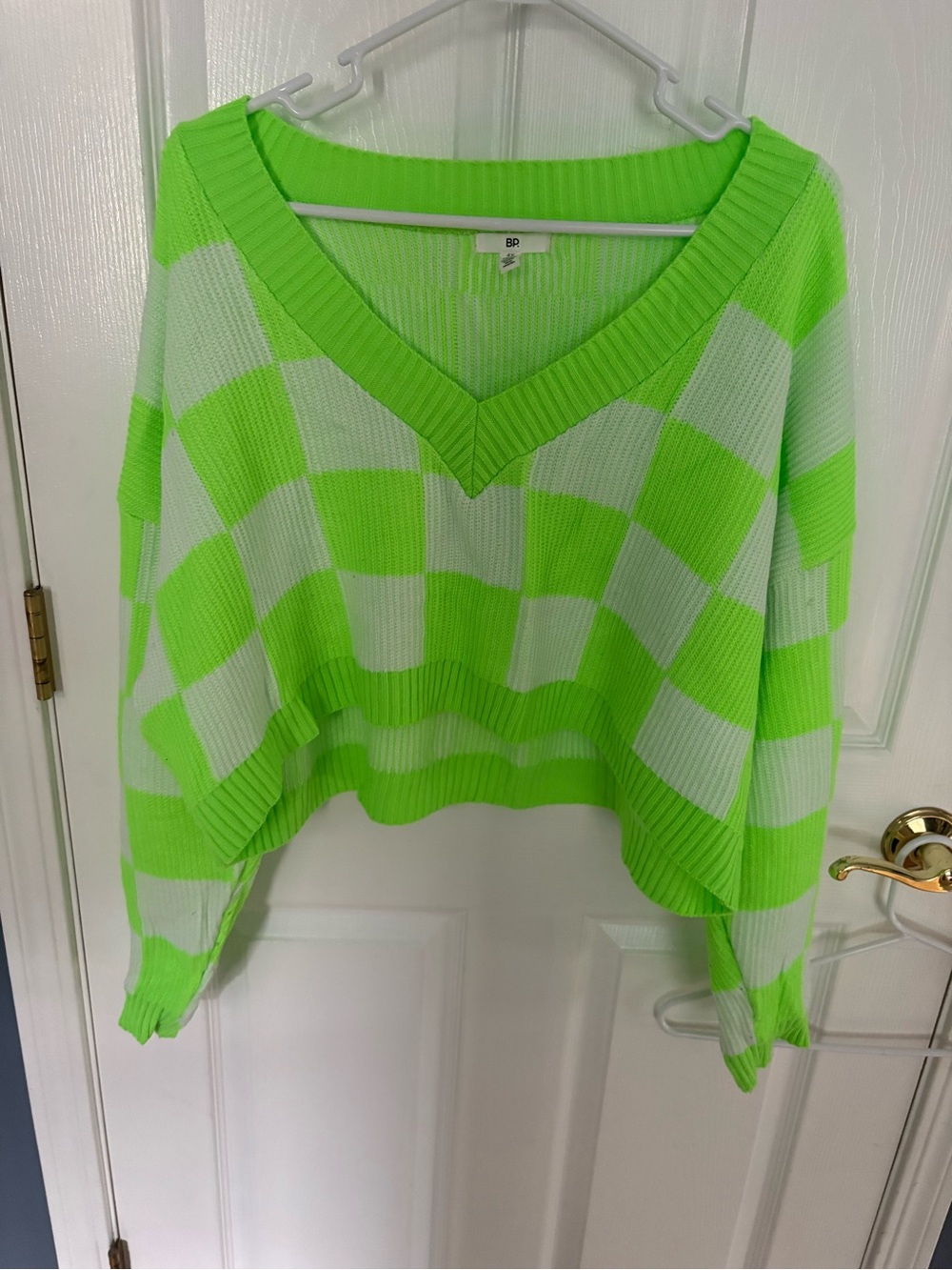 Women’s Plus bp Neon Green Check V-Neck cropped Sweater - 4X